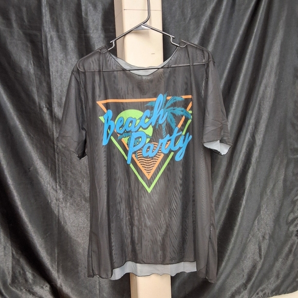 Black Mesh Beach Party T-Shirt - Picture 1 of 5